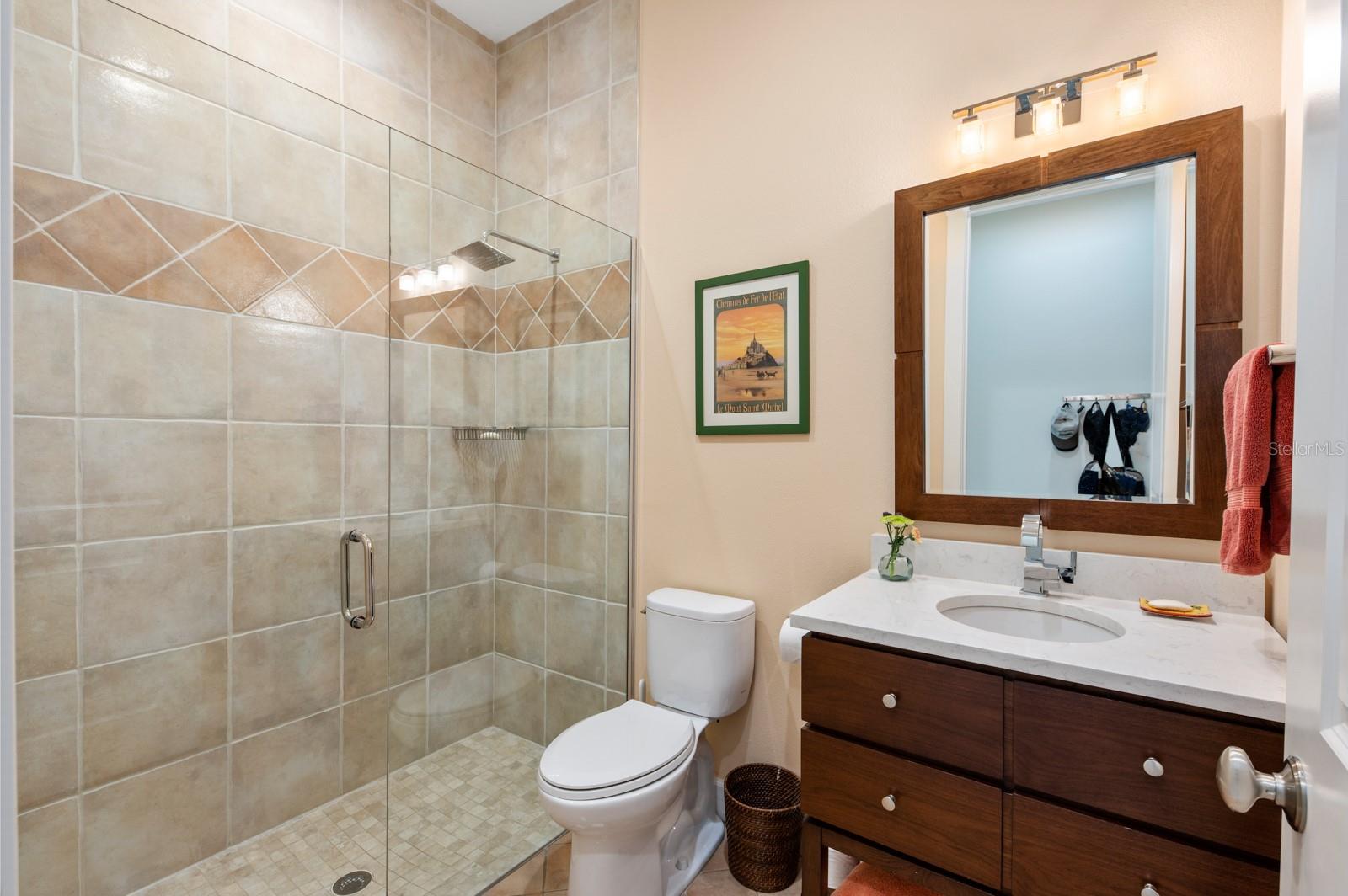 SARA SANDS - Residential