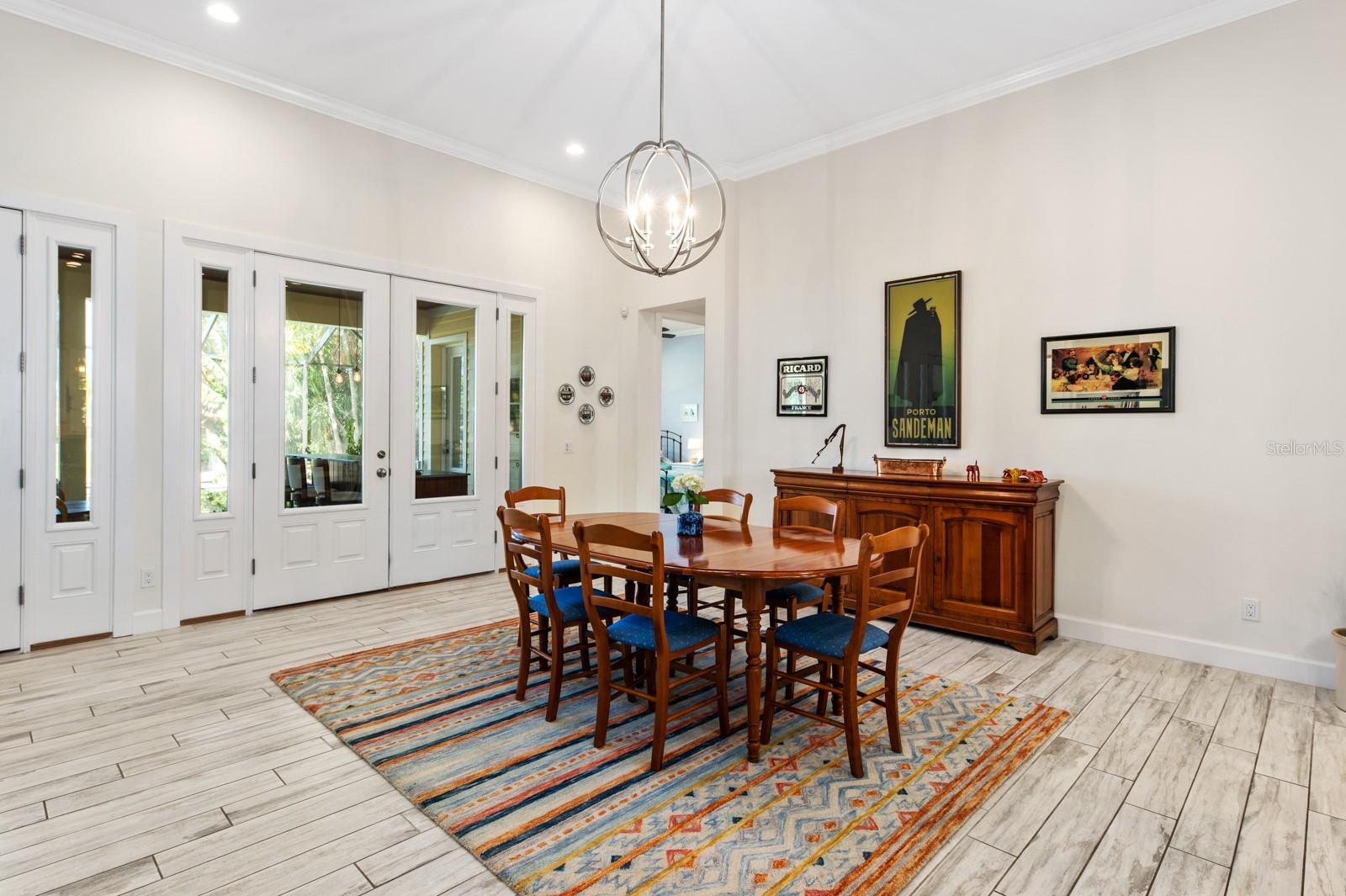 SARA SANDS - Residential