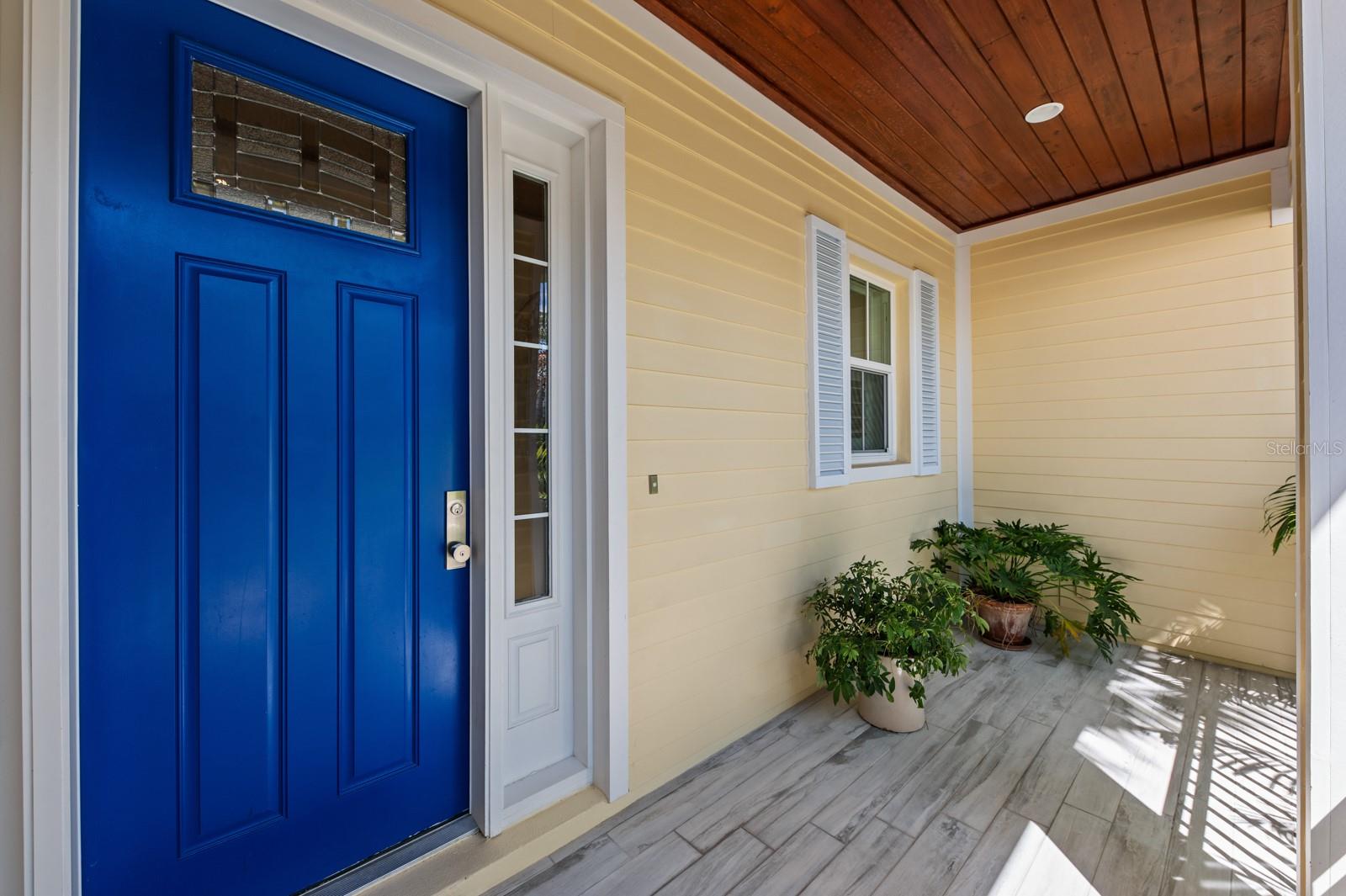 SARA SANDS - Residential