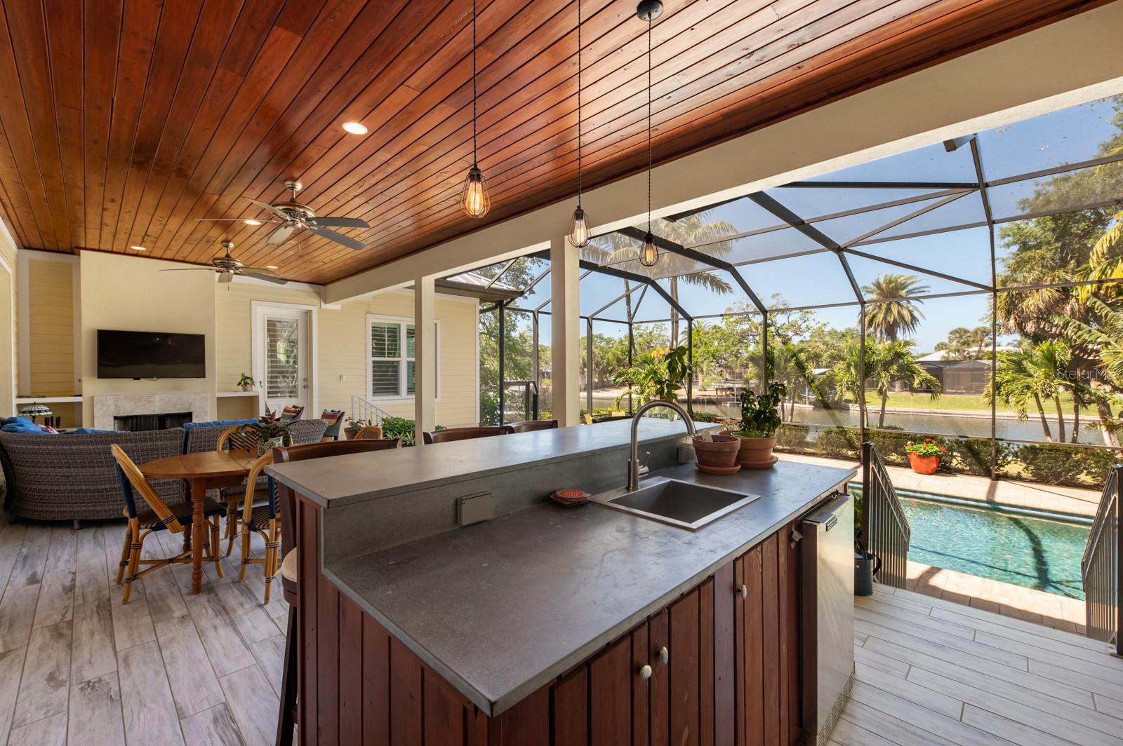 SARA SANDS - Residential