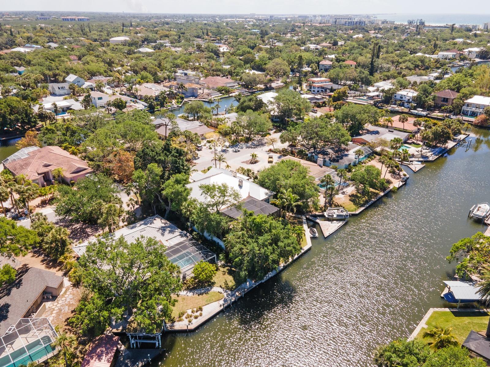 SARA SANDS - Residential