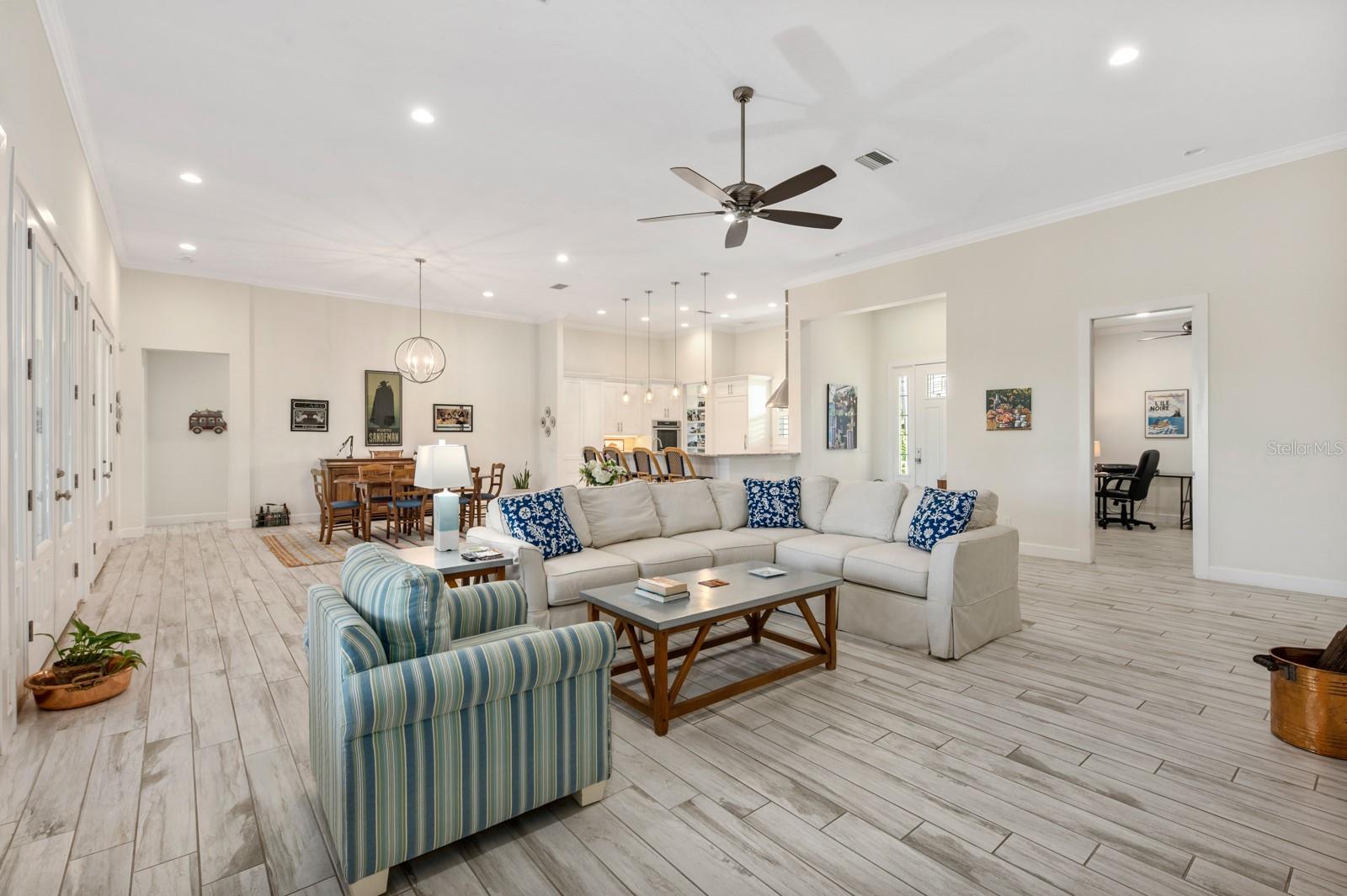 SARA SANDS - Residential