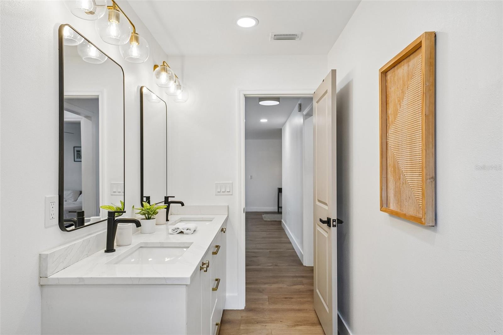 ORANGE TERRACE 2ND ADD - Residential