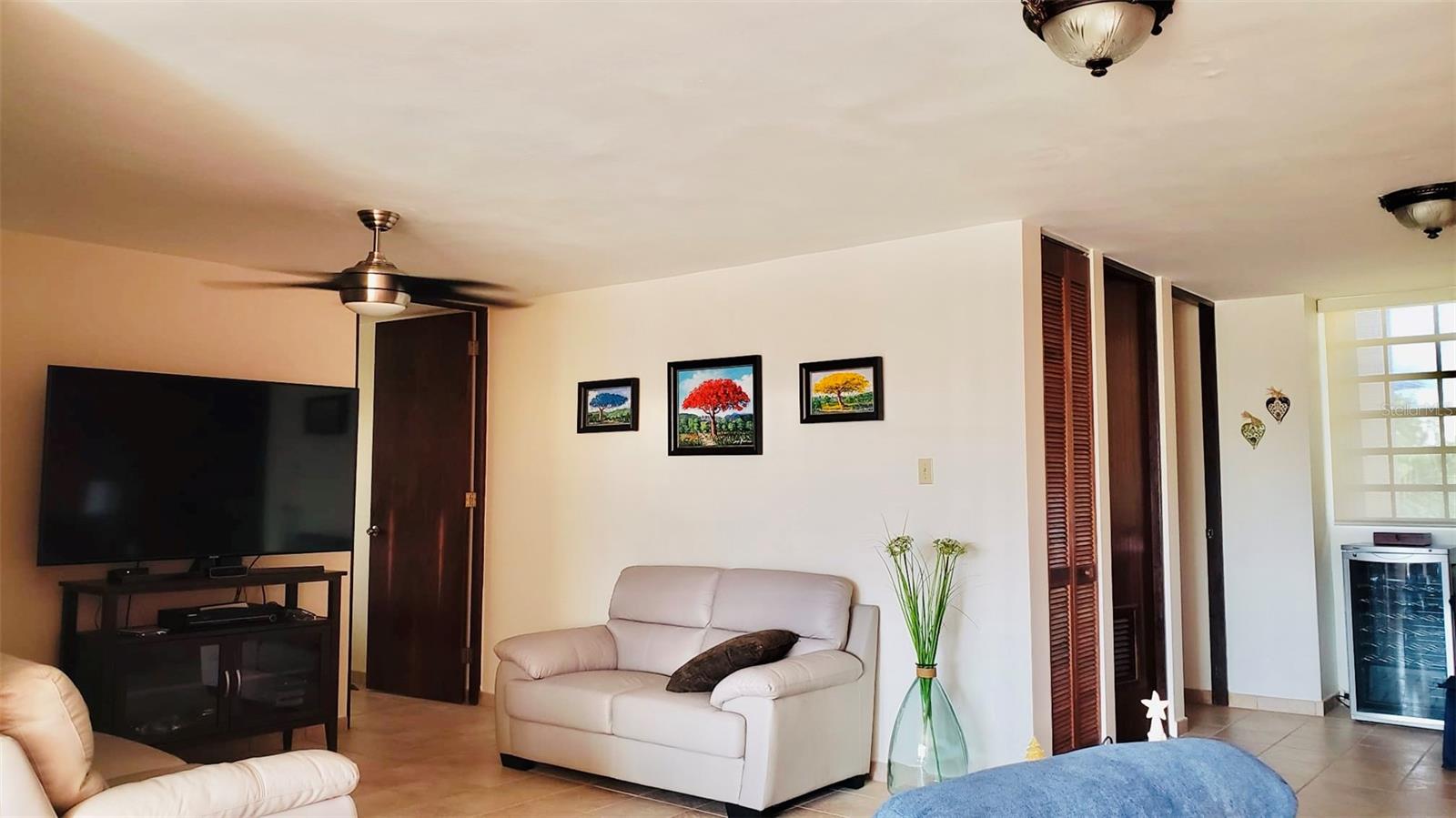 CONTINENTAL  BEACH RESORT - Residential