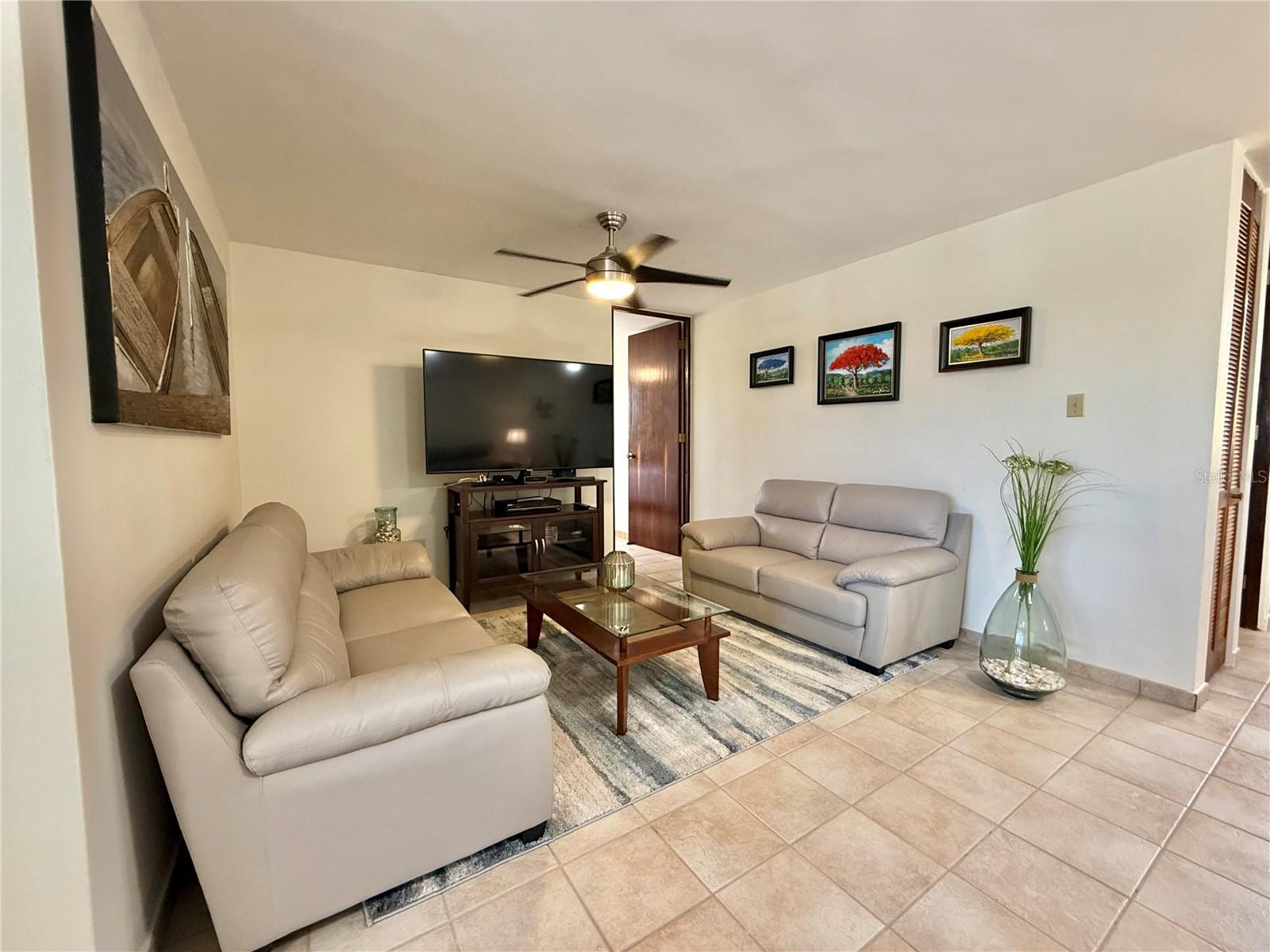 CONTINENTAL  BEACH RESORT - Residential