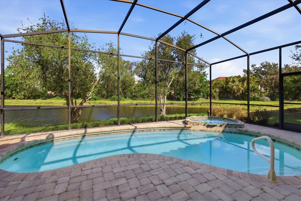 Photo of 8876 Huntington Pointe Drive, Sarasota, FL 34238 (MLS # A4685082)