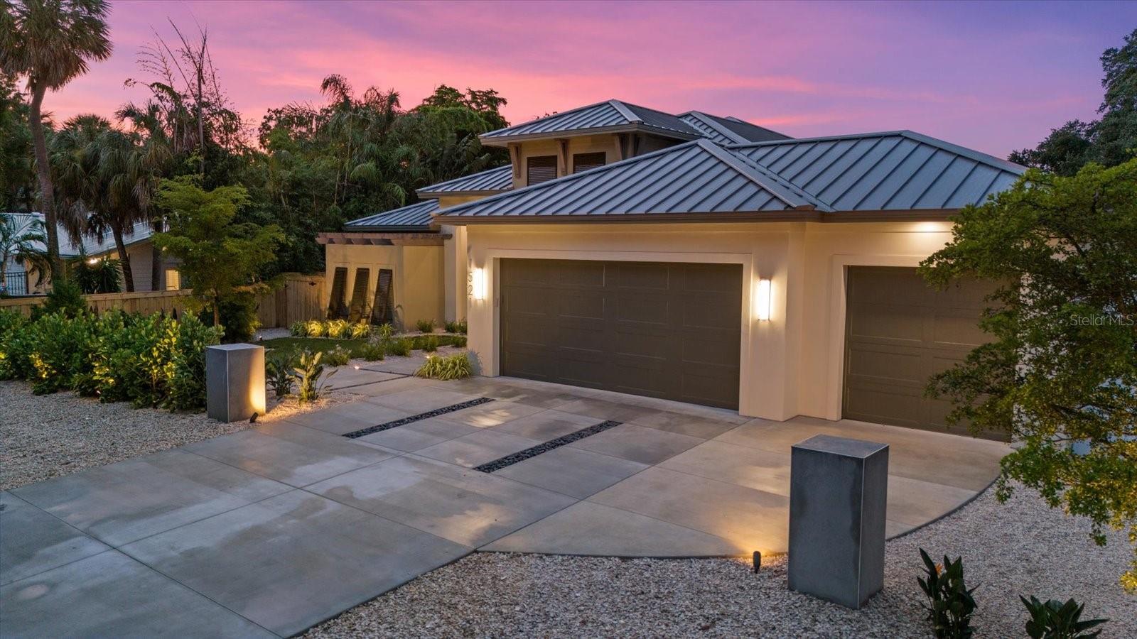 GRANADA PARK - Residential