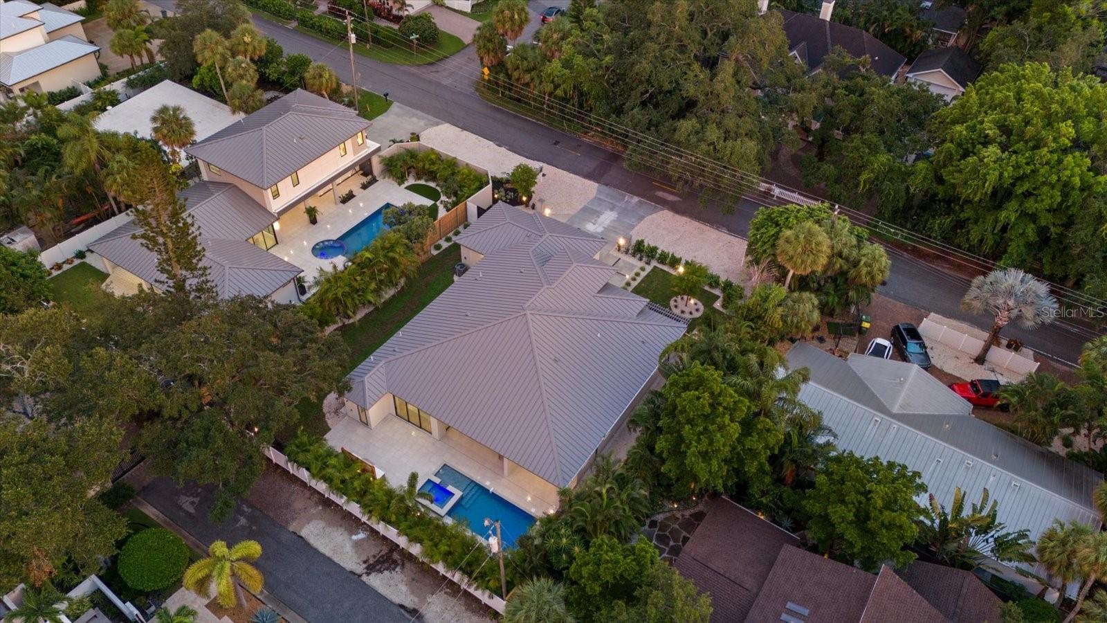 GRANADA PARK - Residential