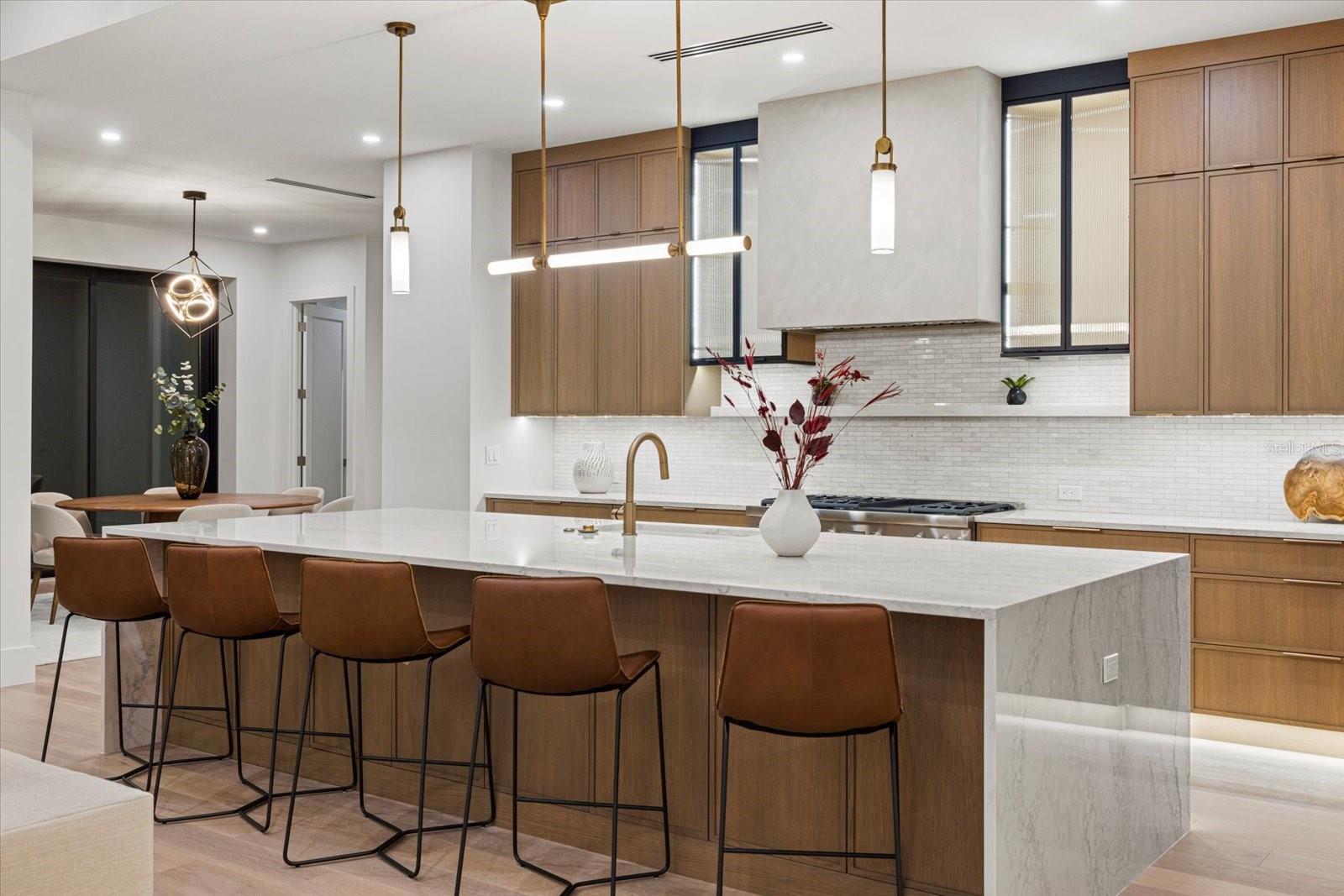 GRANADA PARK - Residential