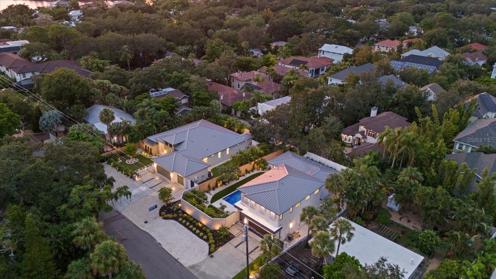 GRANADA PARK - Residential