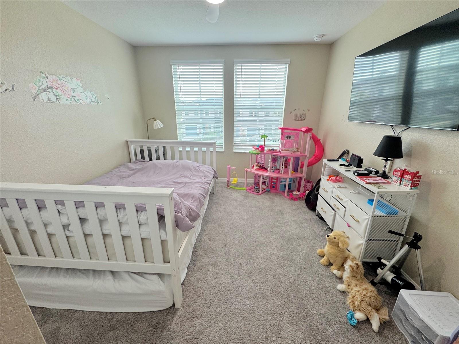 AURORA - Residential Lease