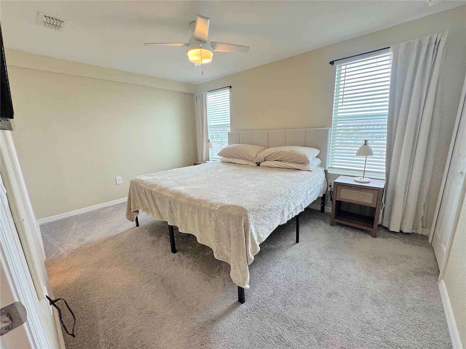 AURORA - Residential Lease