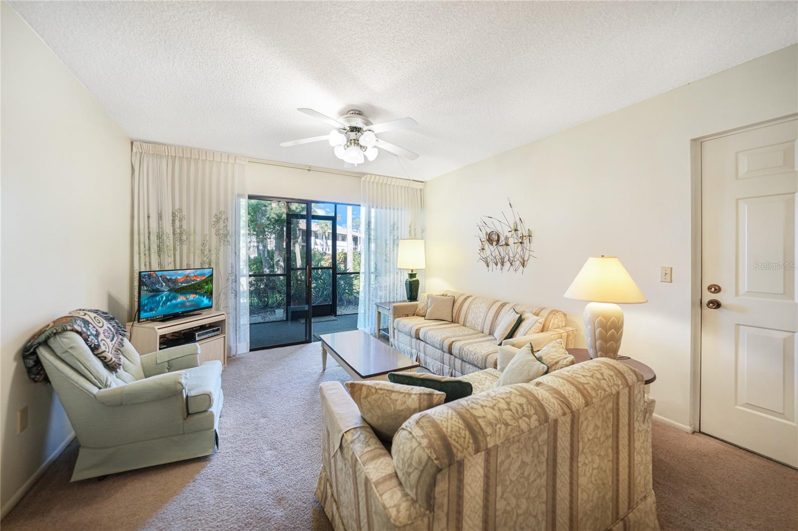 1515 FORREST NELSON BOULEVARD N101