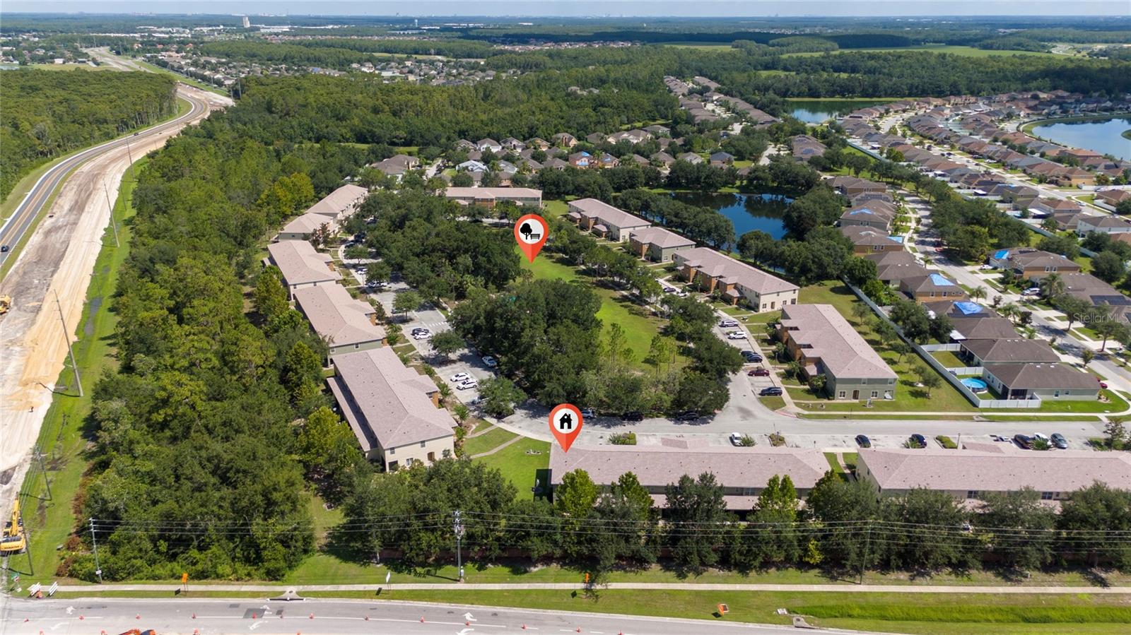 EMERALD LAKE - Residential