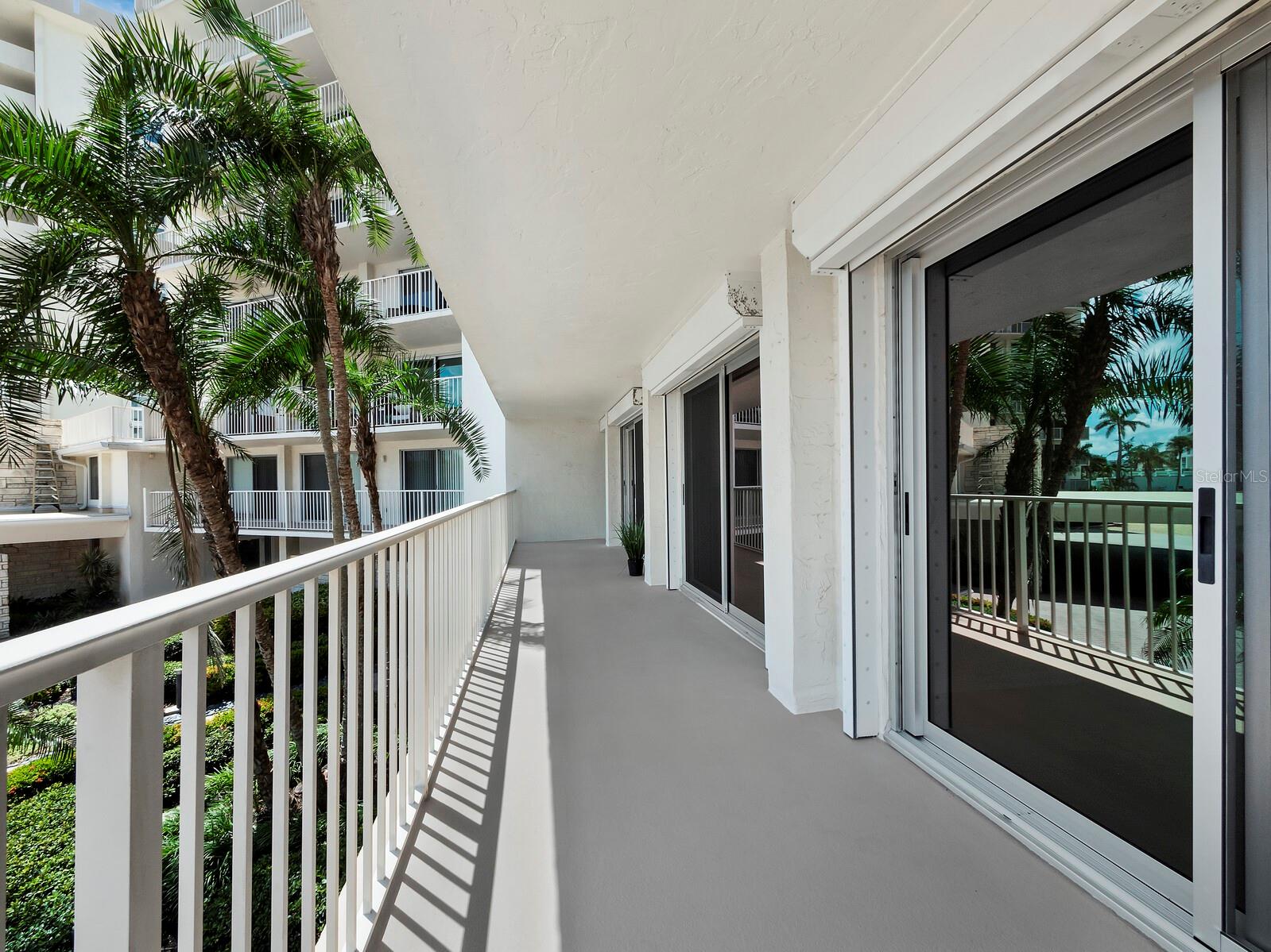 ISLANDER CLUB OF LONGBOAT - Residential