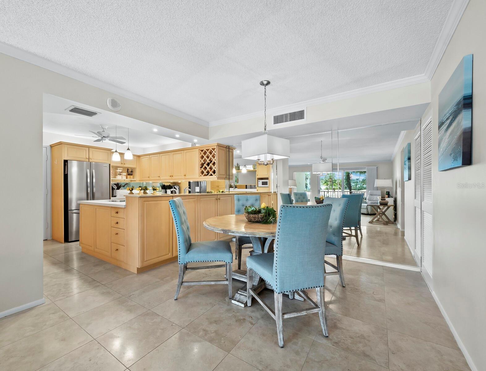ISLANDER CLUB OF LONGBOAT - Residential