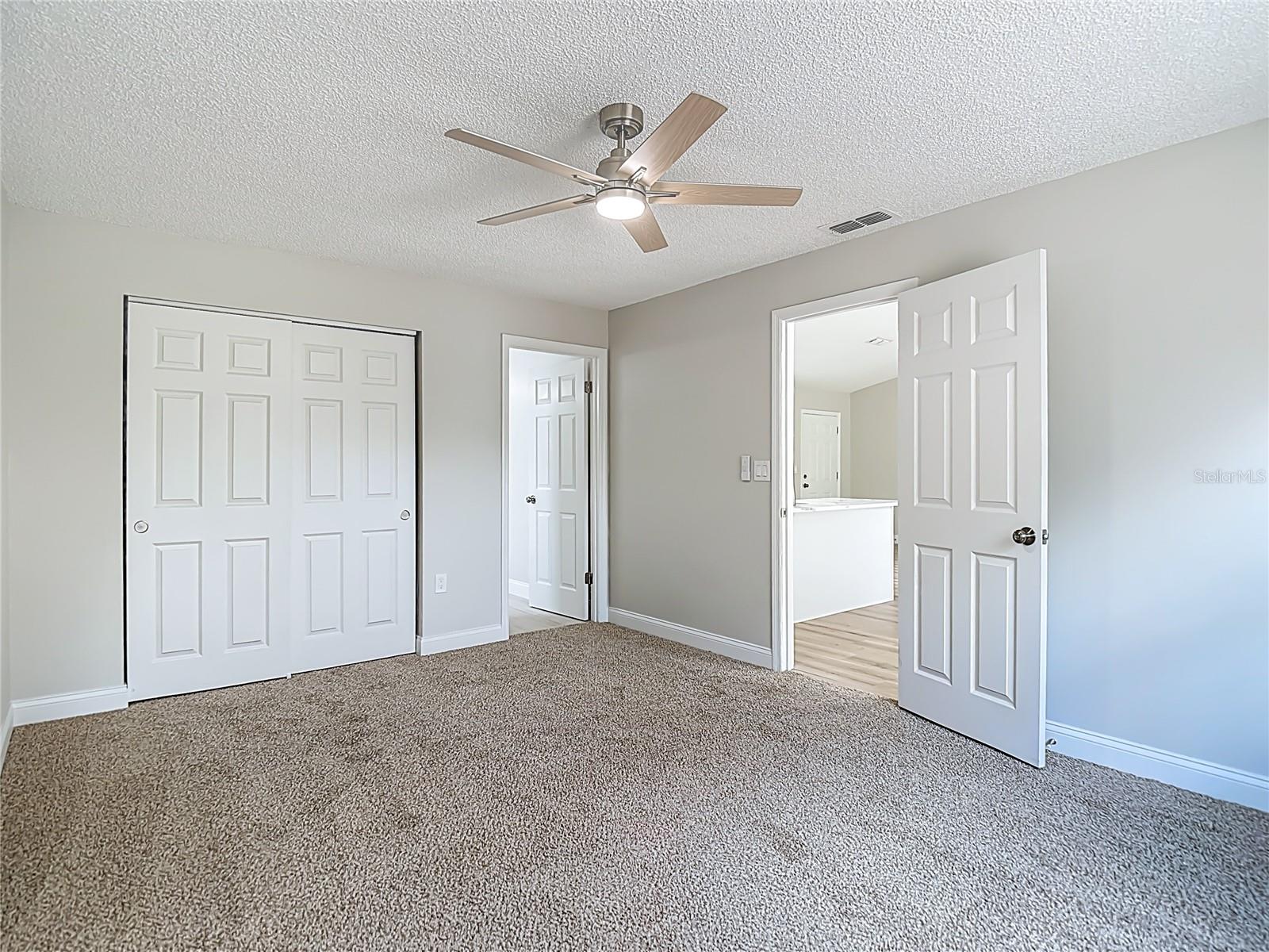 SPRING HILL - Residential