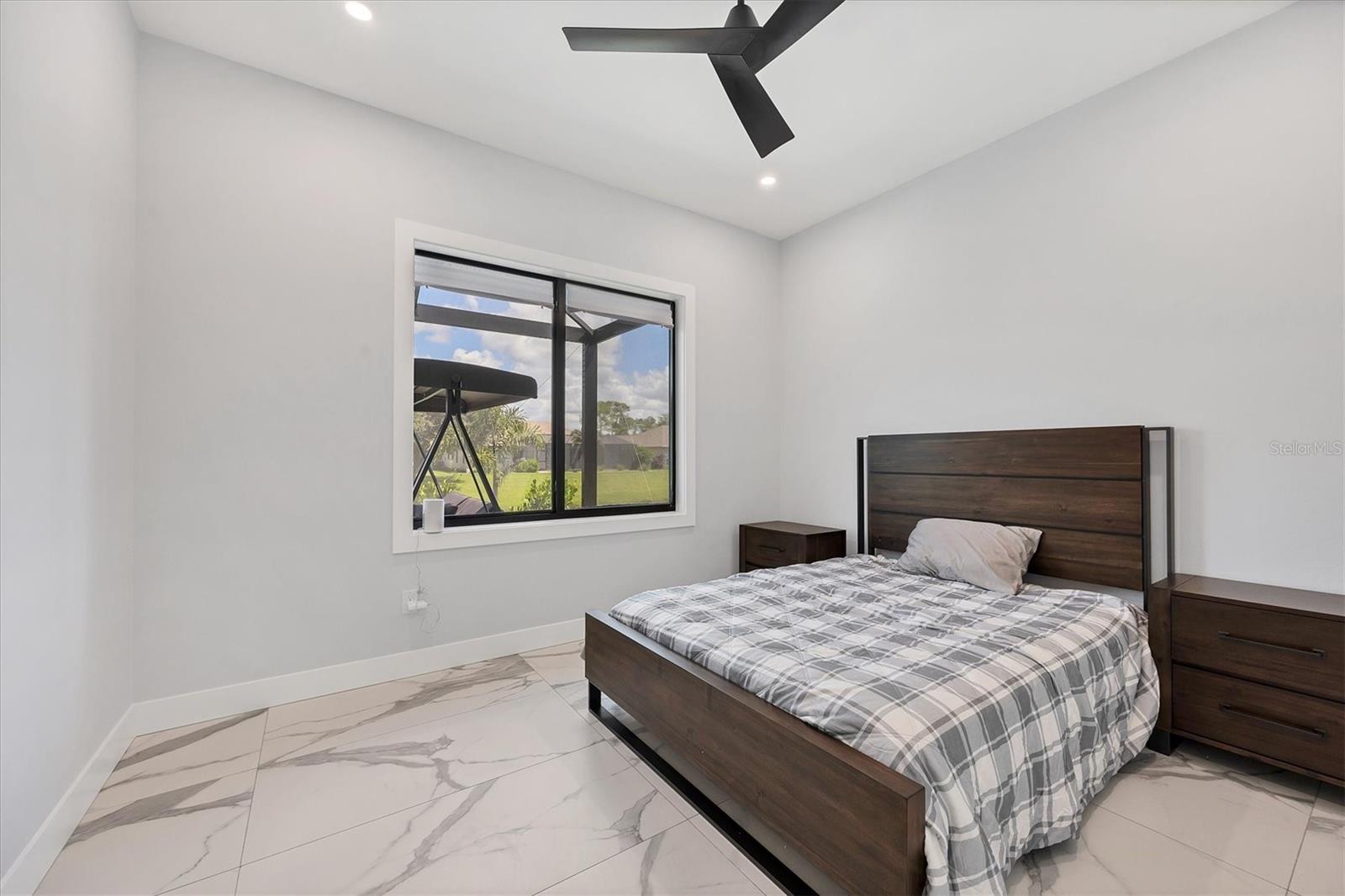 ROTONDA WEST WHITE MARSH - Residential