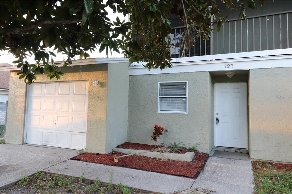 Photo of 727 Lucaya Drive, Kissimmee, FL 34758 (MLS # G5119661)