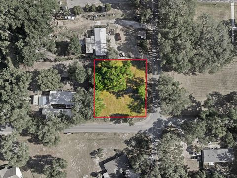 Tiny photo for 105 W Hermosa Street, Lady Lake, FL 32159 (MLS # OM724279)