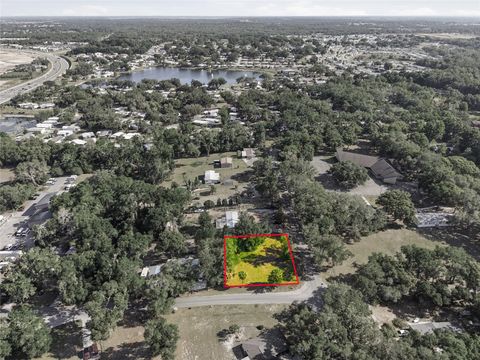 Tiny photo for 105 W Hermosa Street, Lady Lake, FL 32159 (MLS # OM724279)