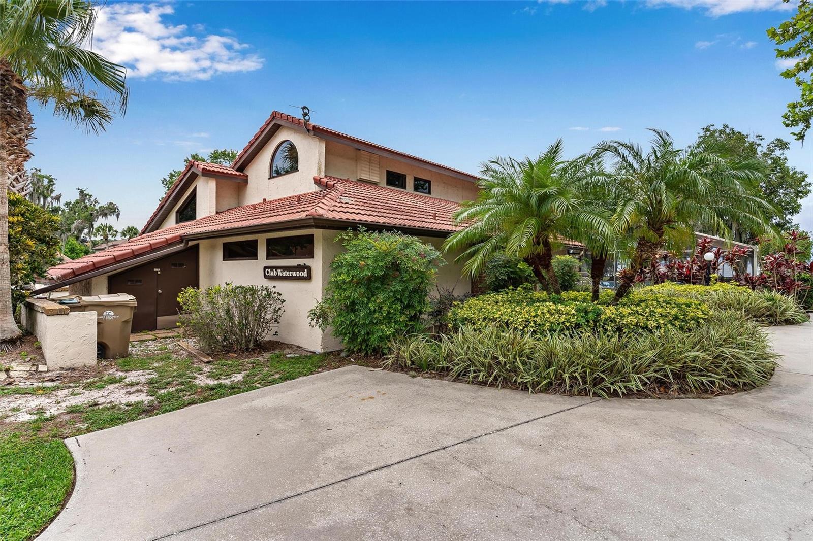 WATERWOOD TWNHS SUB - Residential