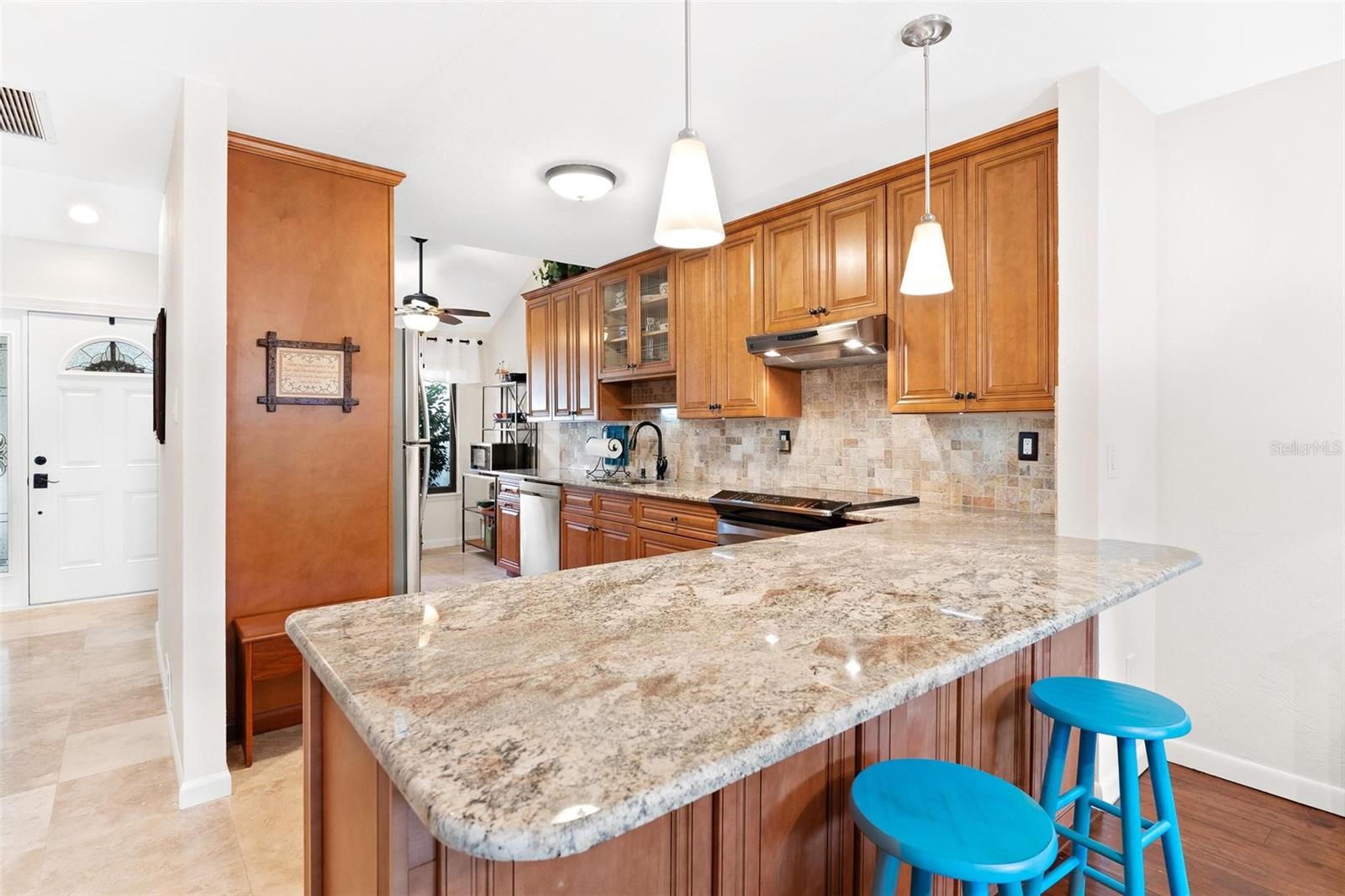 WATERWOOD TWNHS SUB - Residential