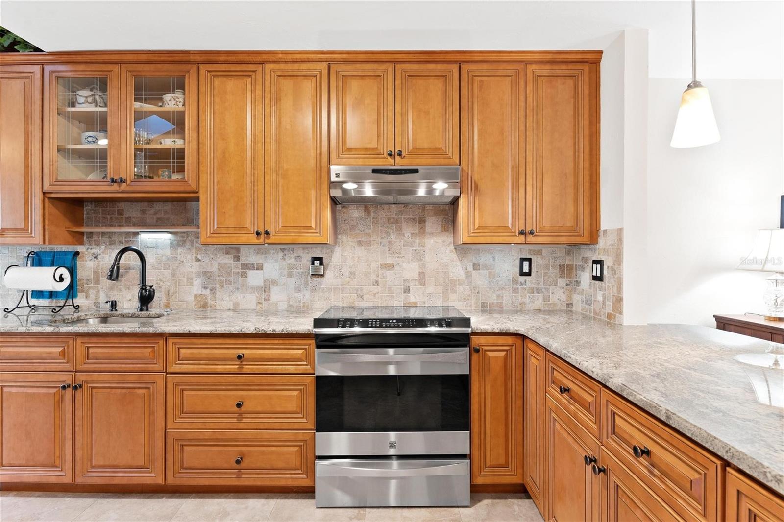 WATERWOOD TWNHS SUB - Residential