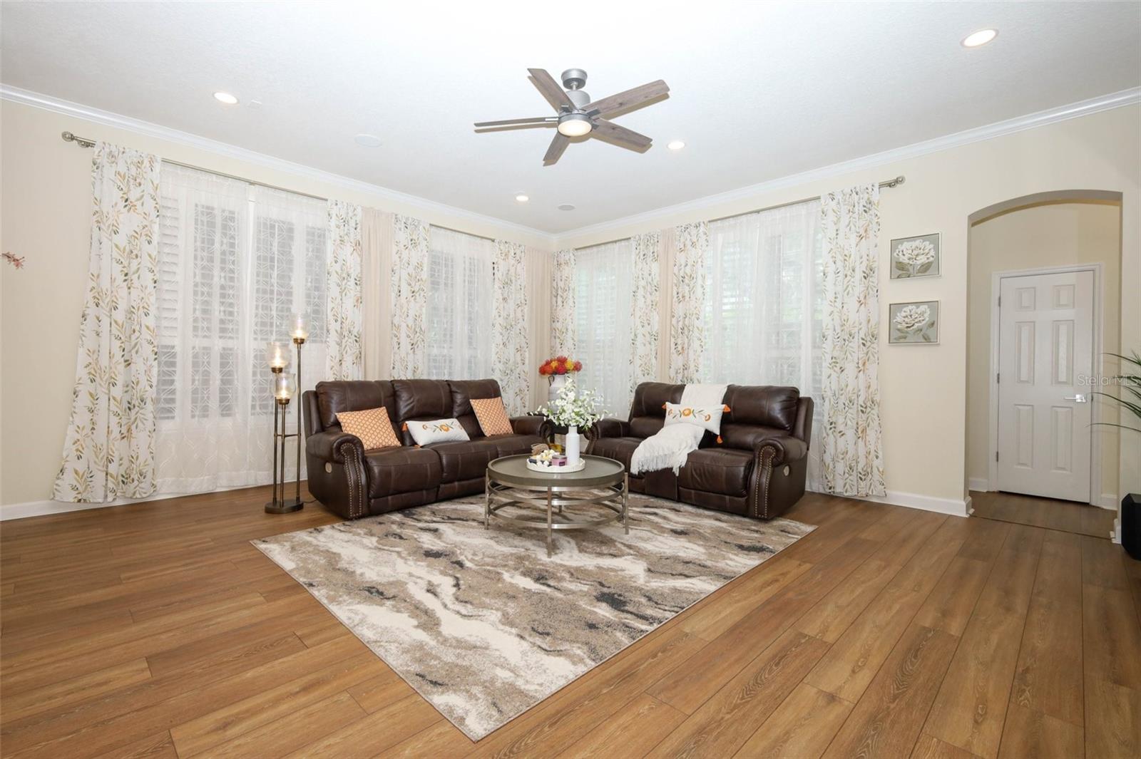 LAKE FOREST SEC 12B - Residential