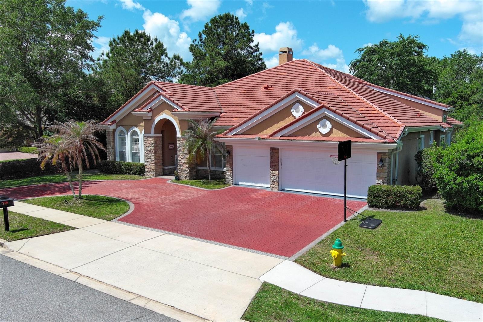 836 WOODBARK COVE