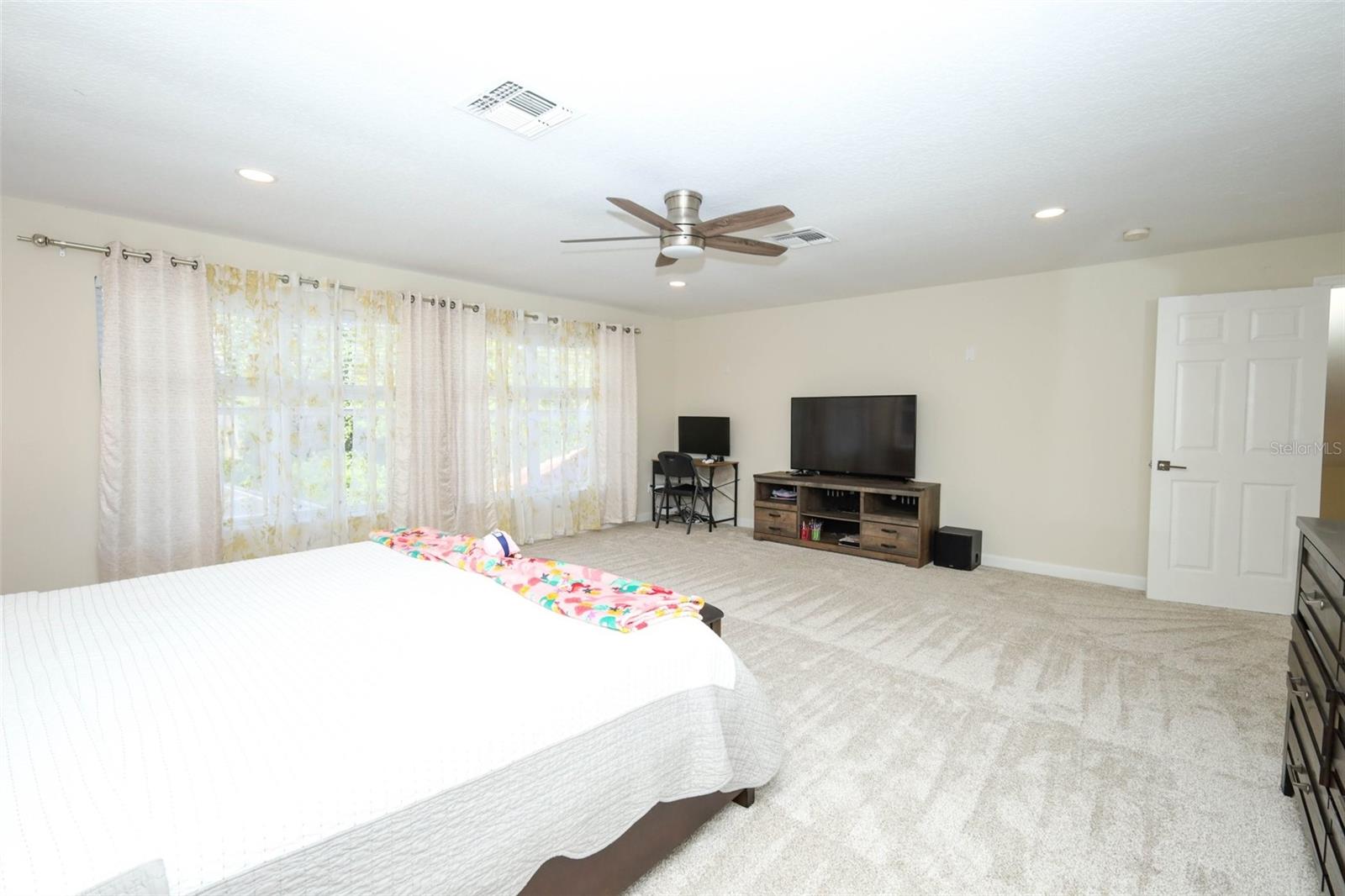LAKE FOREST SEC 12B - Residential