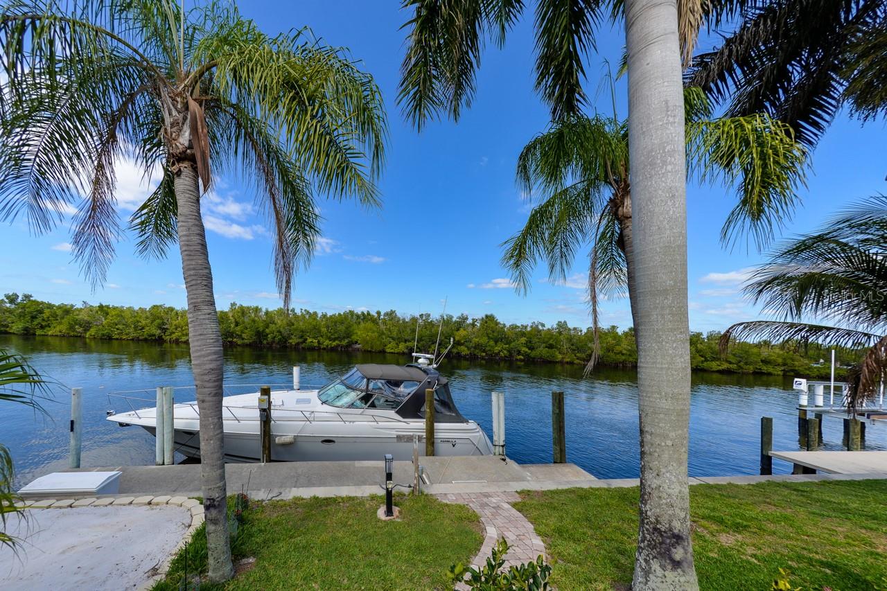 PUNTA GORDA ISLES SEC 12 - Residential