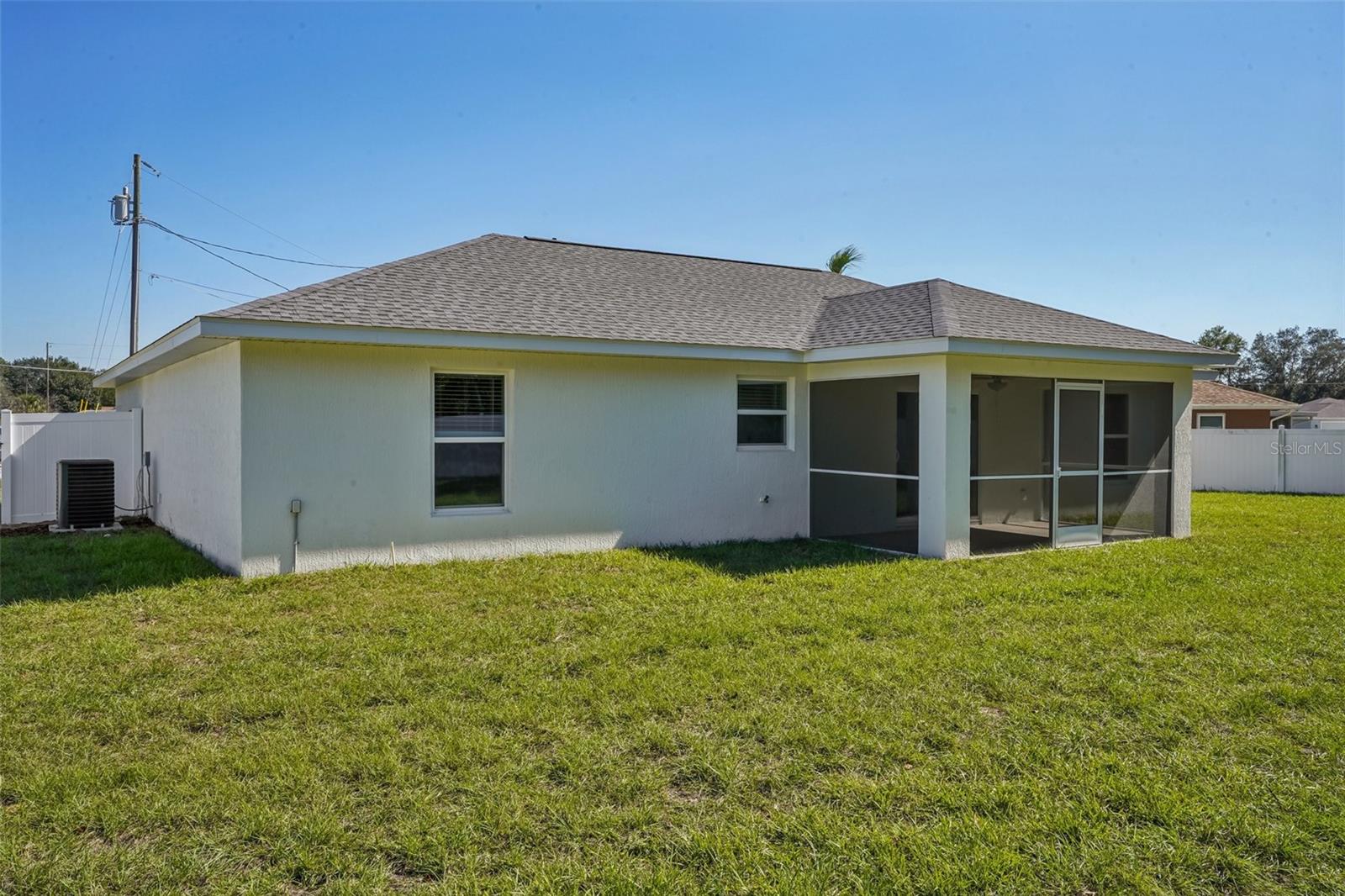 SILVER SPGS SHORES UN 18 - Residential