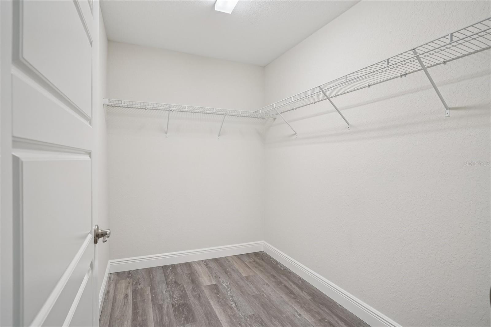 SILVER SPGS SHORES UN 18 - Residential