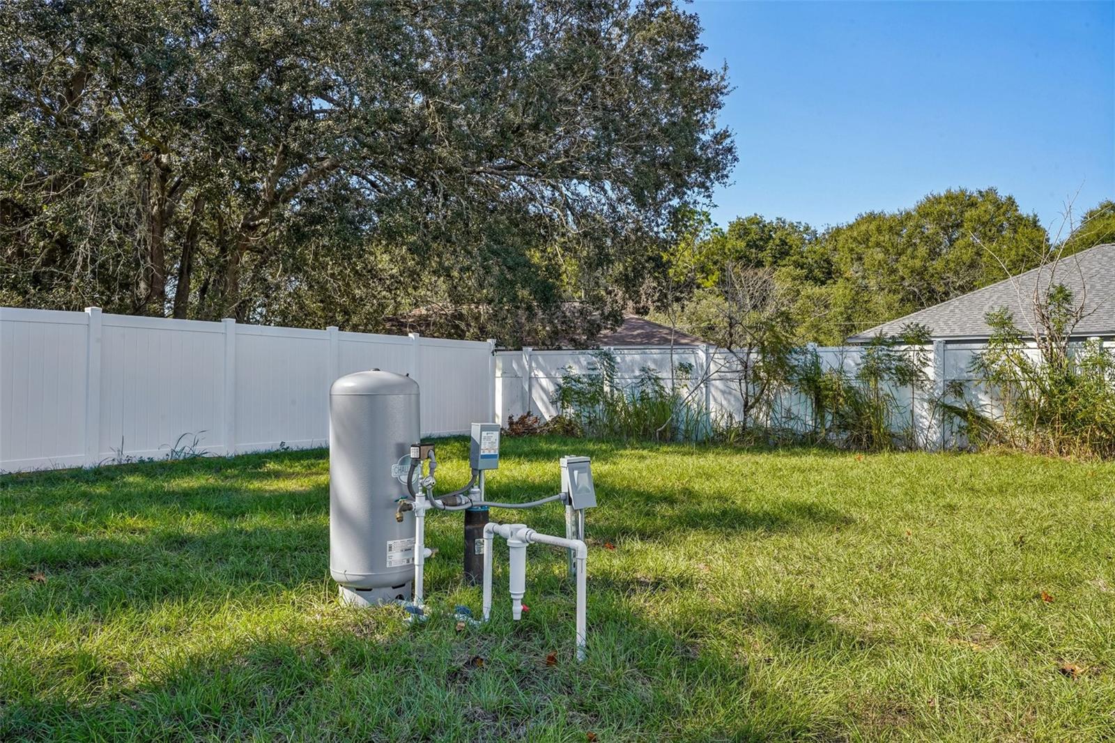 SILVER SPGS SHORES UN 18 - Residential