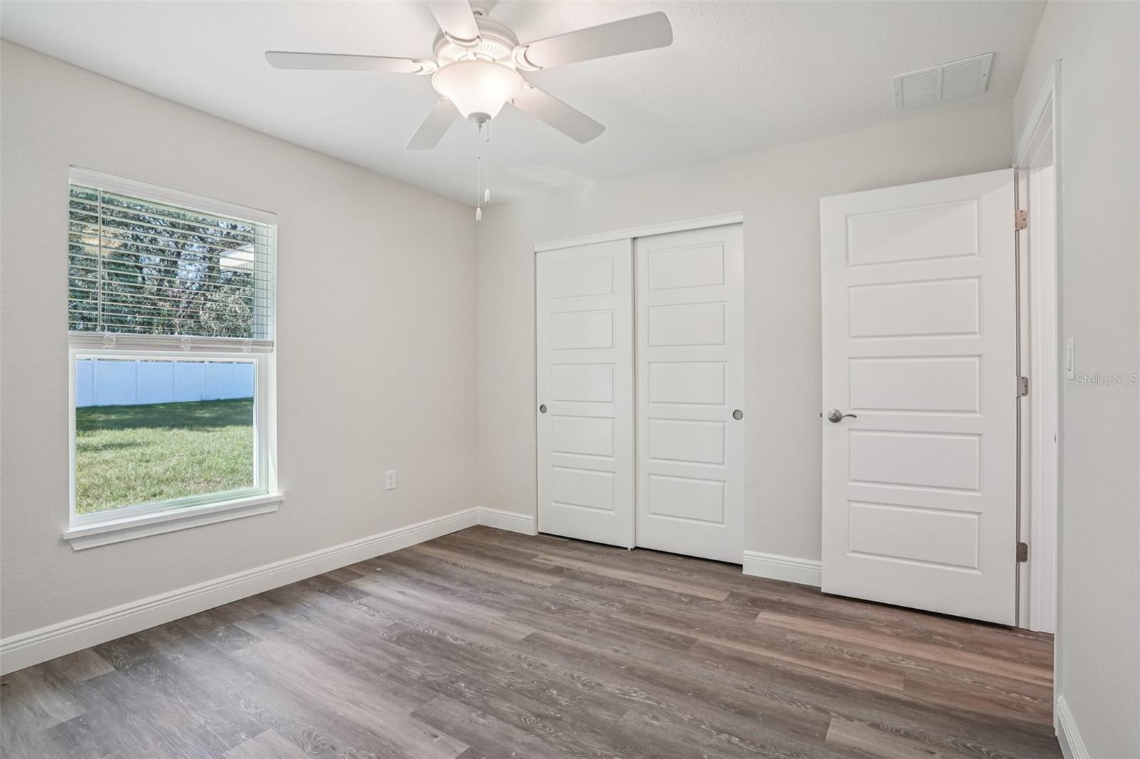 SILVER SPGS SHORES UN 18 - Residential