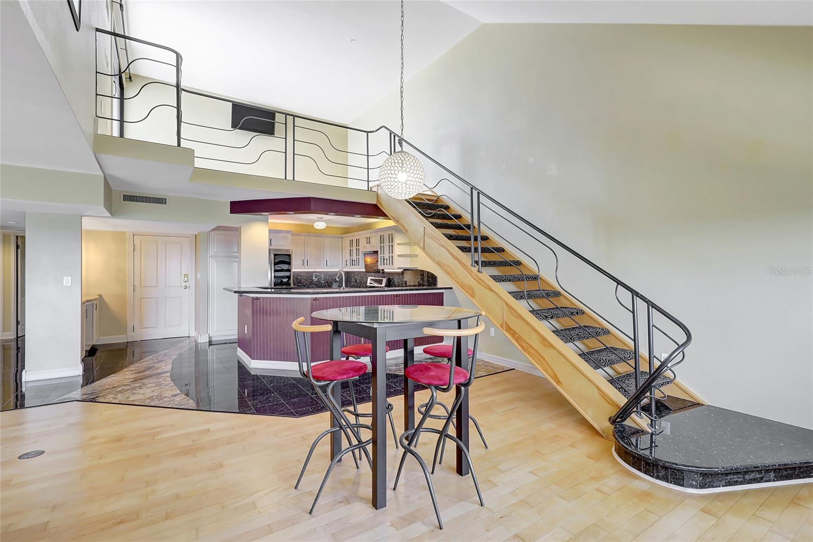 THE PINNACLE APTS A CONDO - Residential Lease