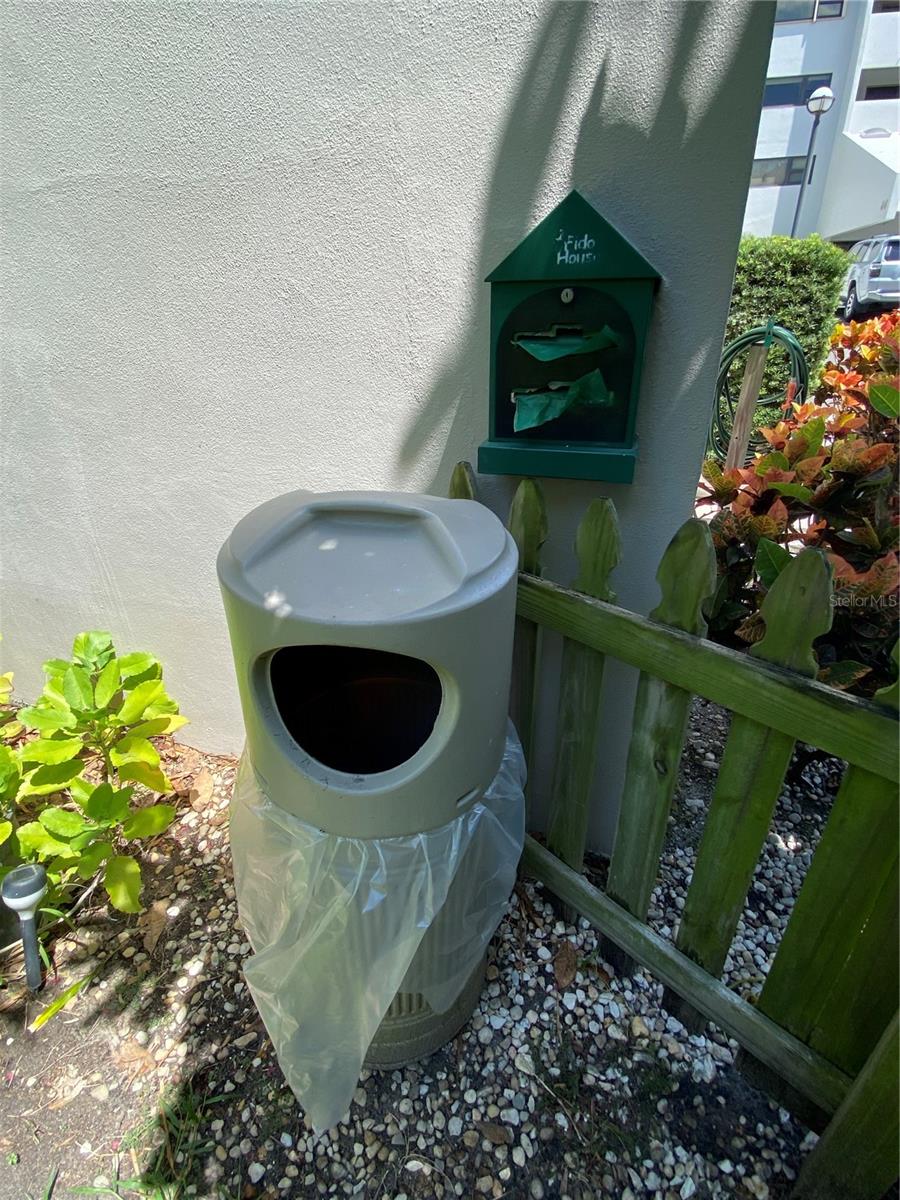 THE PINNACLE APTS A CONDO - Residential Lease