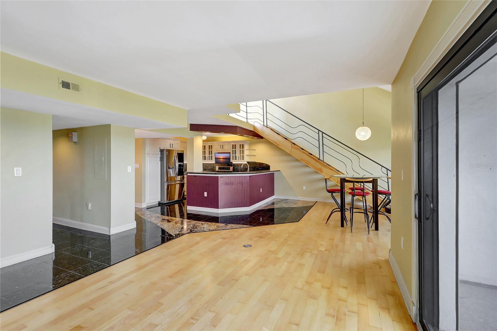 THE PINNACLE APTS A CONDO - Residential Lease