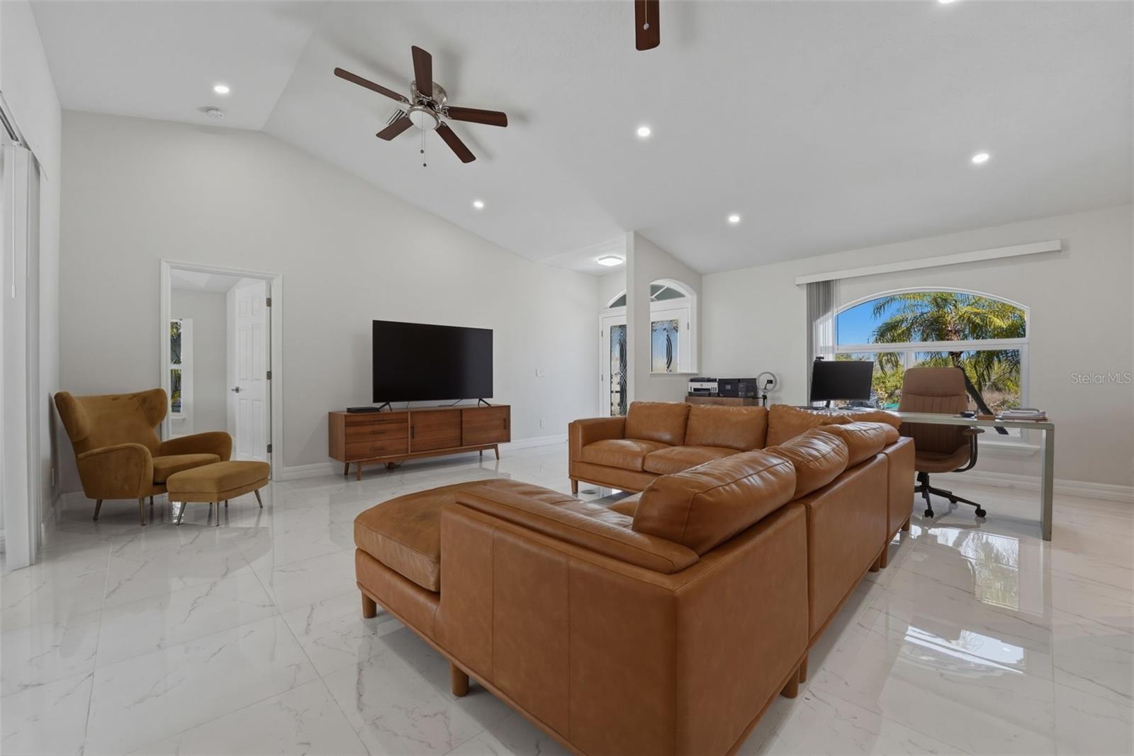 PORT CHARLOTTE SEC 081 - Residential