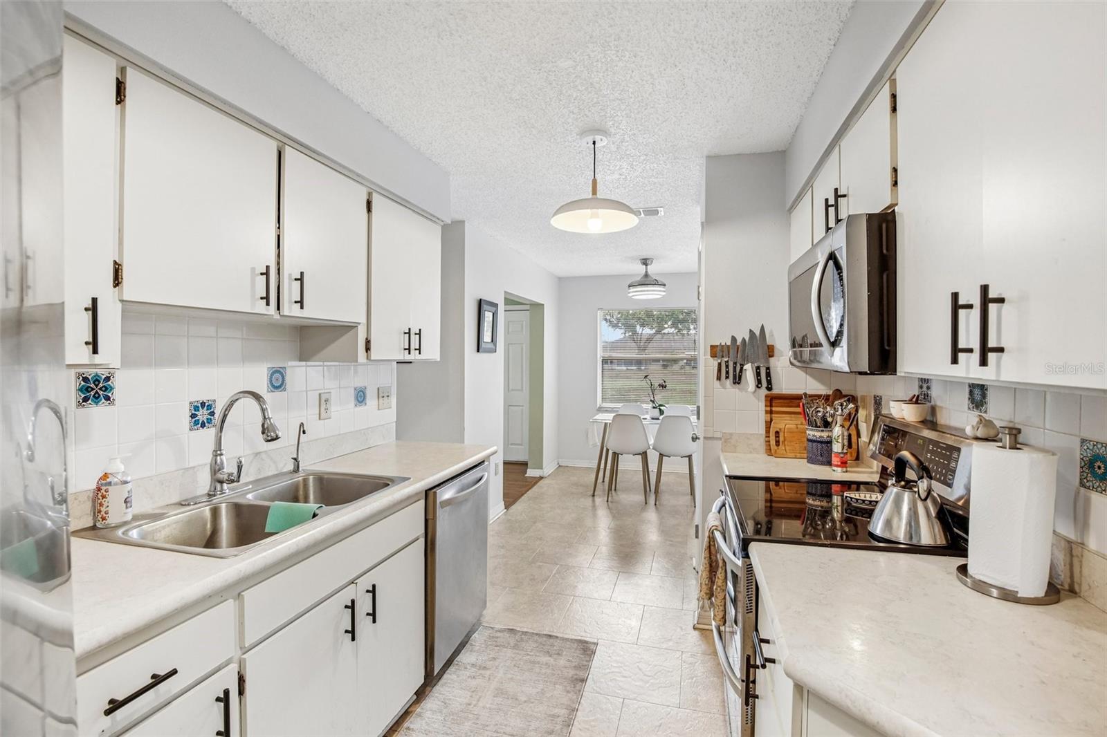 SUN CITY CENTER UNIT 153 - Residential