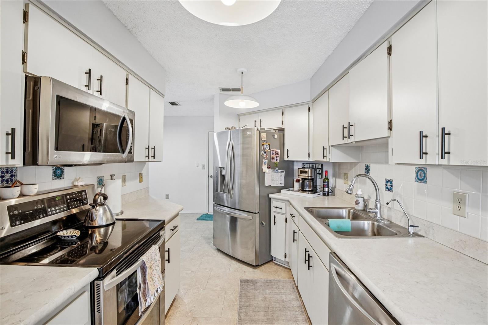 SUN CITY CENTER UNIT 153 - Residential