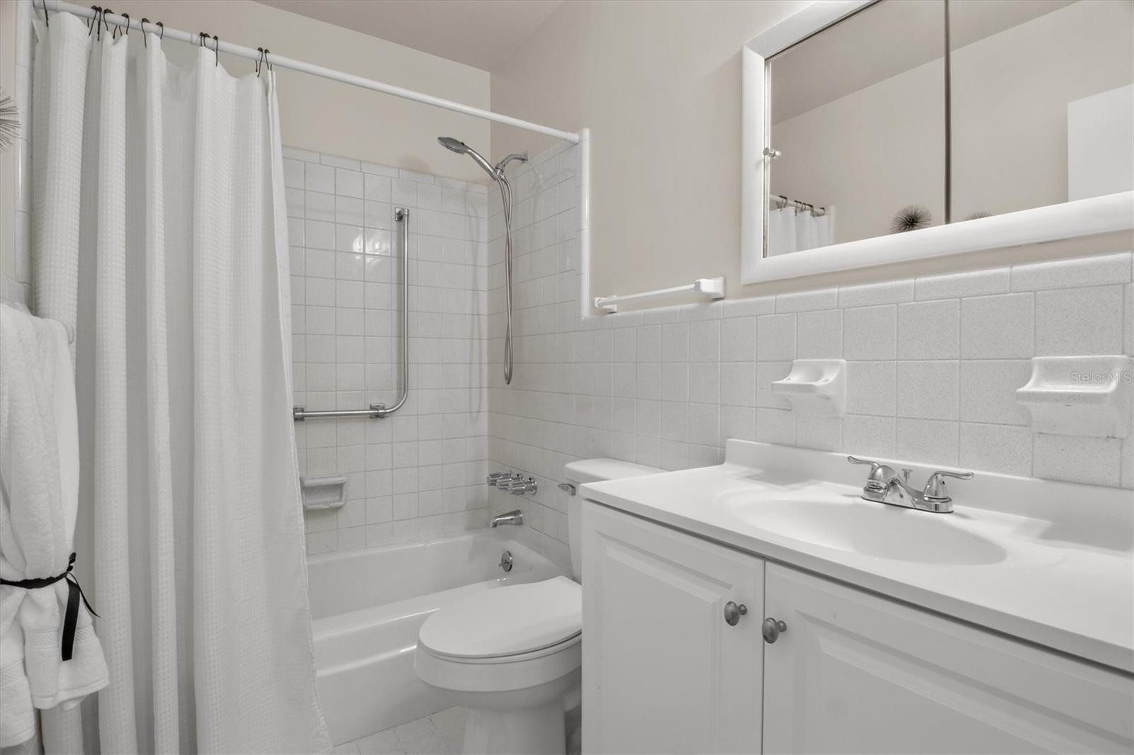 NORTH GATE VILLAGE - Residential