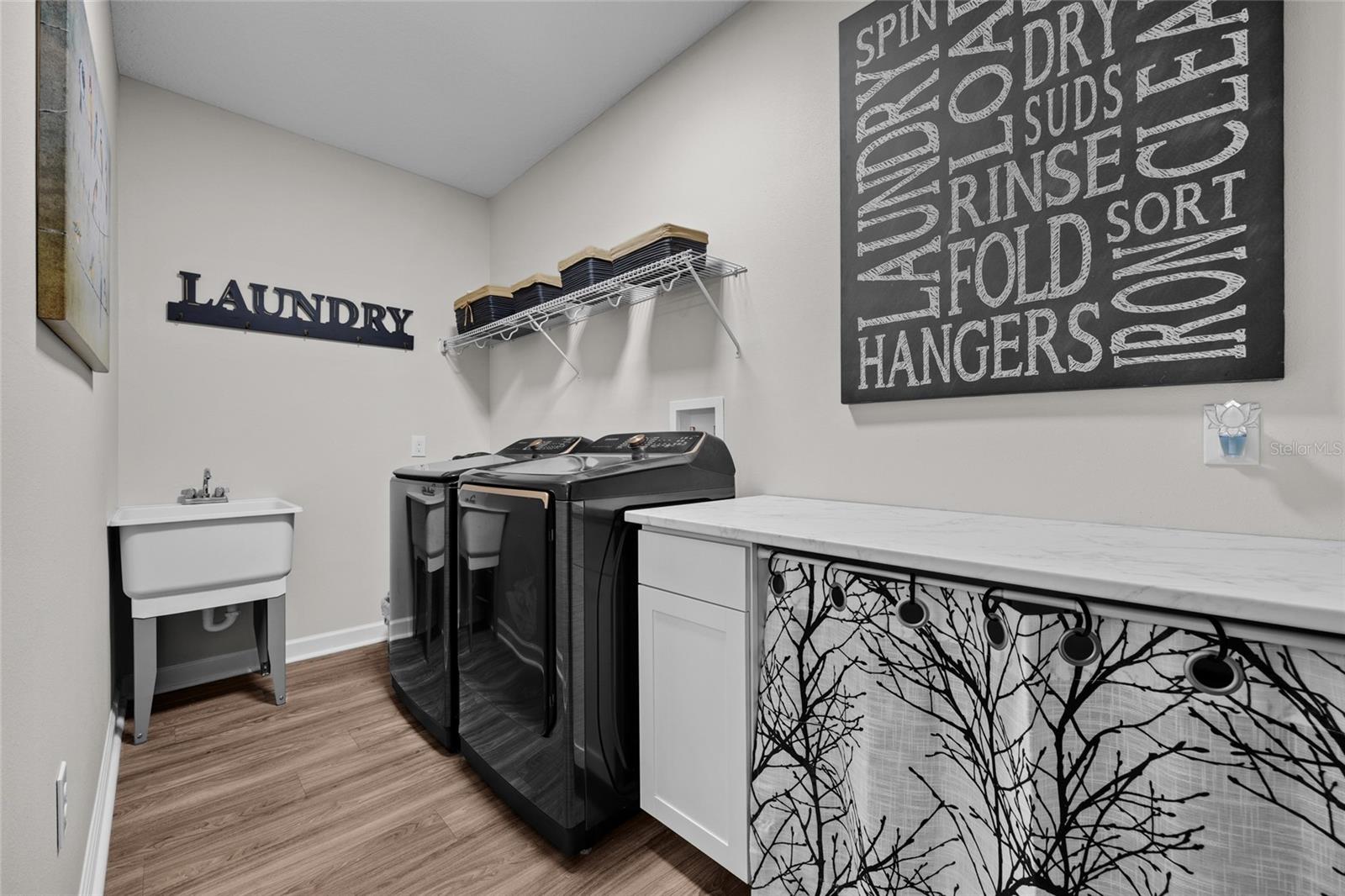 EAGLES PONTE - Residential