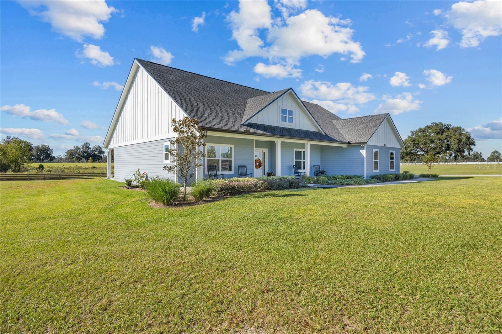 EAGLES PONTE - Residential