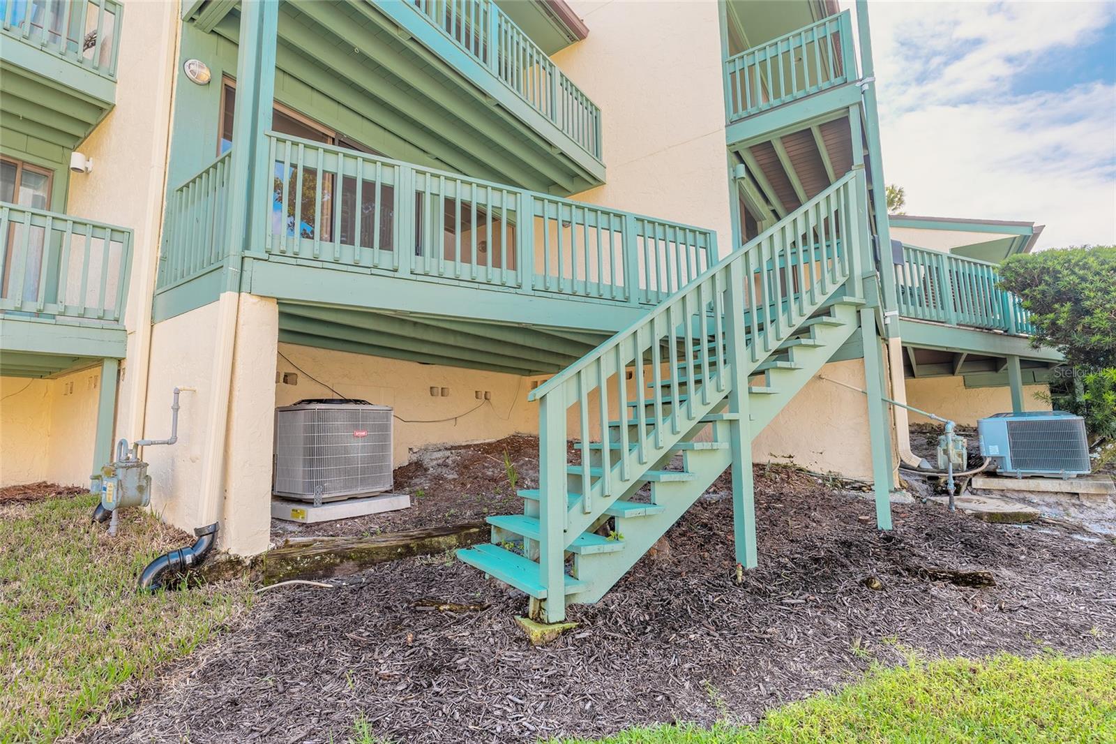 SUGAR MILL GOLF TWNHS CONDO - Residential