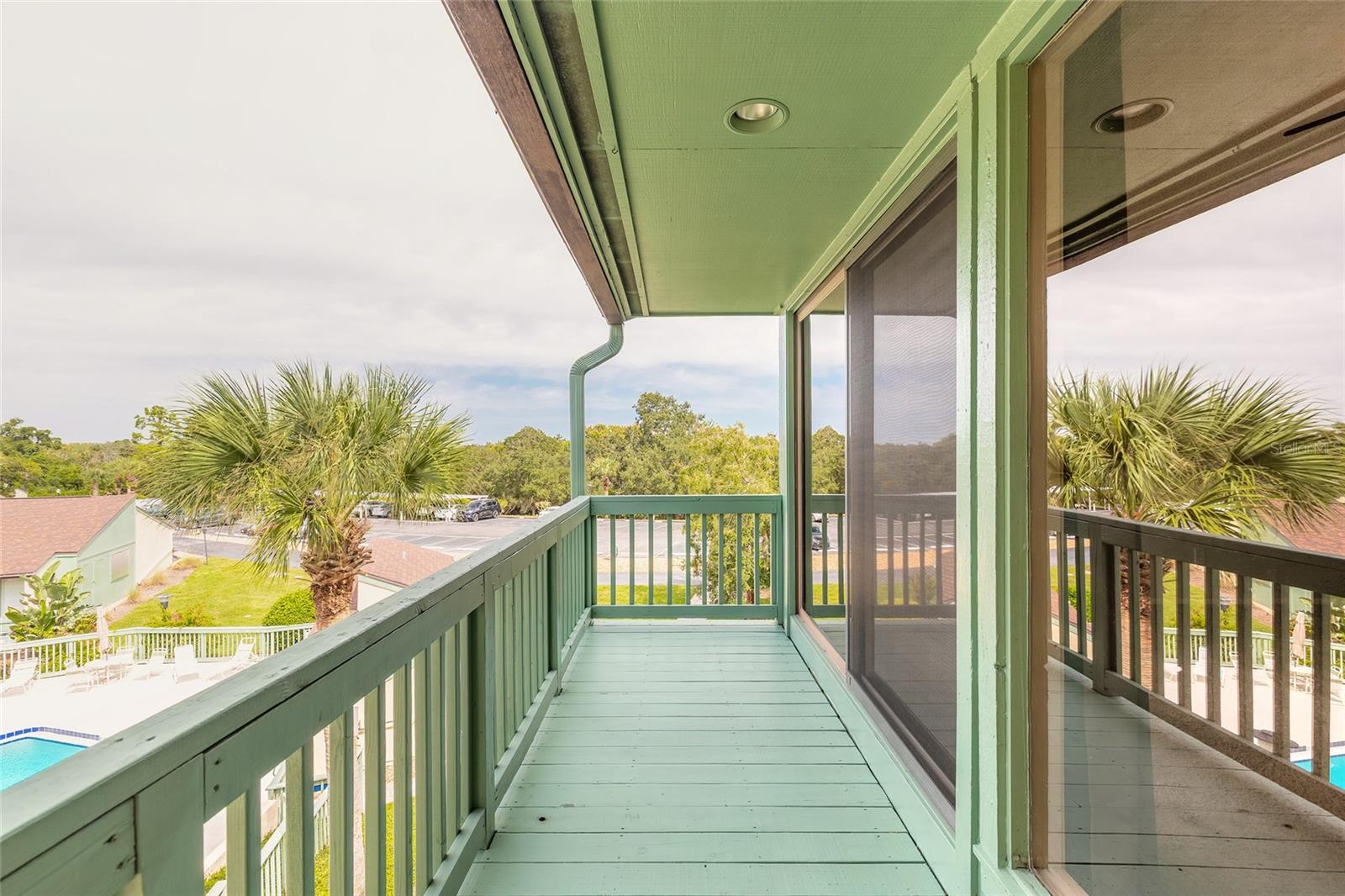 SUGAR MILL GOLF TWNHS CONDO - Residential