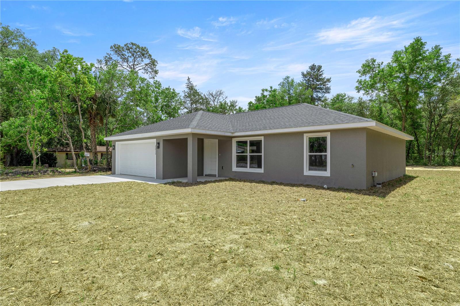 RAINBOW LAKES ESTATE - Residential