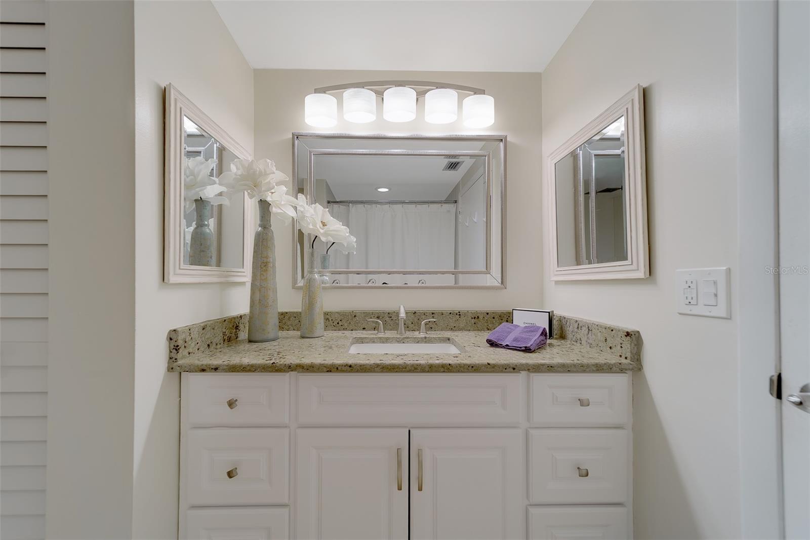 BELLEVIEW BILTMORE VILLAS S GARDEN 8 - Residential