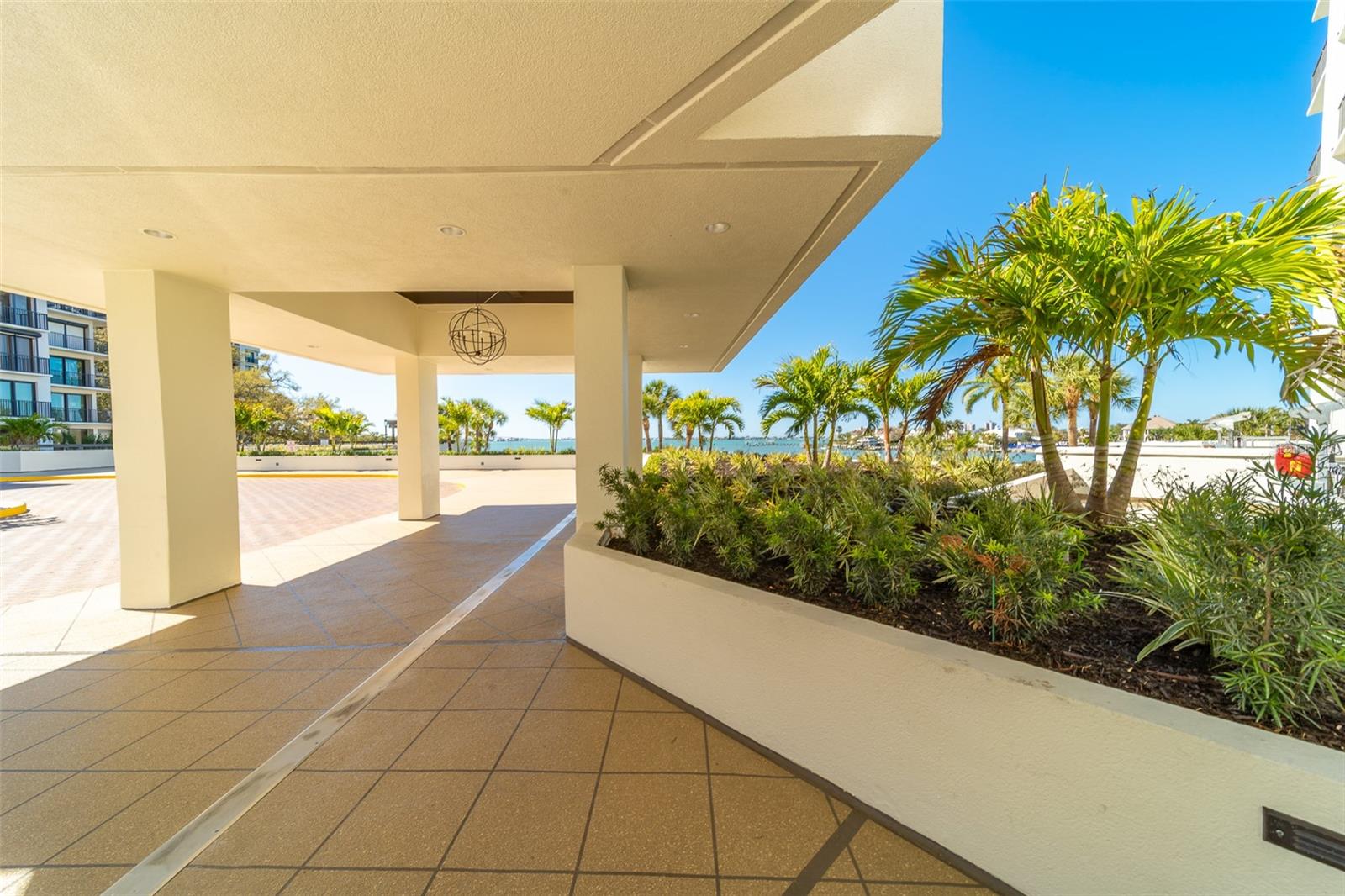 BELLEVIEW BILTMORE VILLAS S GARDEN 8 - Residential